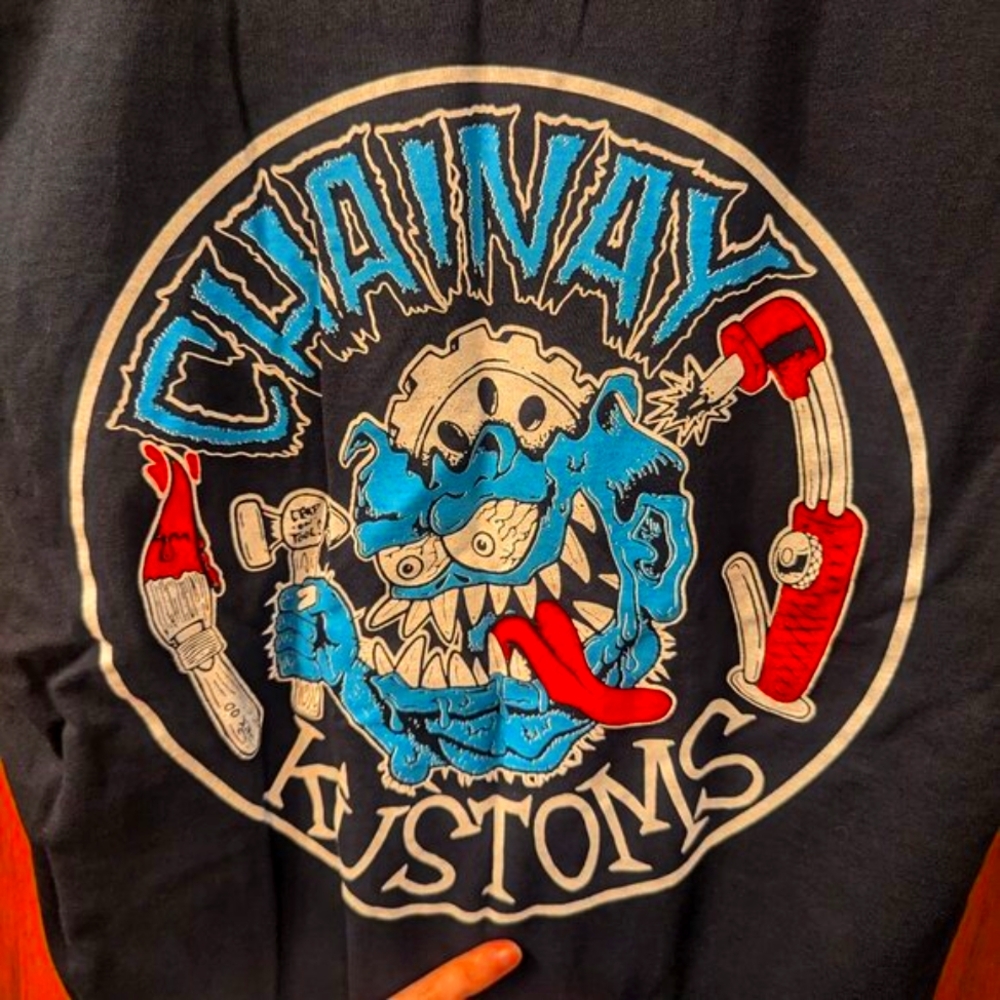 Chainay Kustoms Gear Head Collectible T-Shirt. Size: Medium